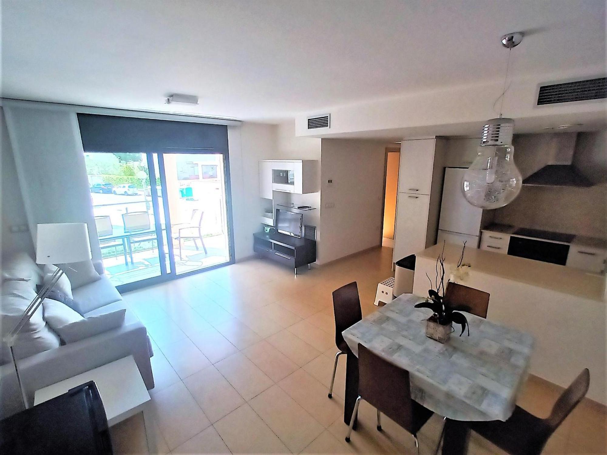 En Roses: Terraza, A/a, Wifi, Parking, 2ª Linea De Playa - Es-258-89 Apartamento